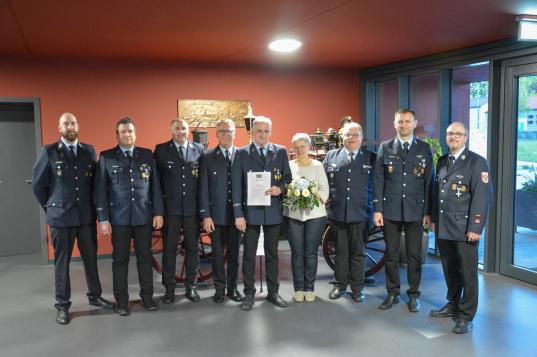 Besondere Ehrung im Rahmen des Florianstages