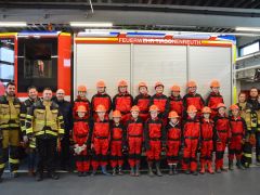 Tirschenreuther Löschzwerge zeigen ihr Können